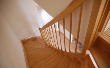 Faut-il acheter un escalier en kit ou sur mesure ?