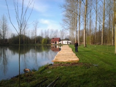 Etang et terrassement