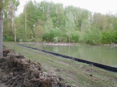 Etang et terrassement