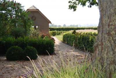 Jardin de campagne structuré