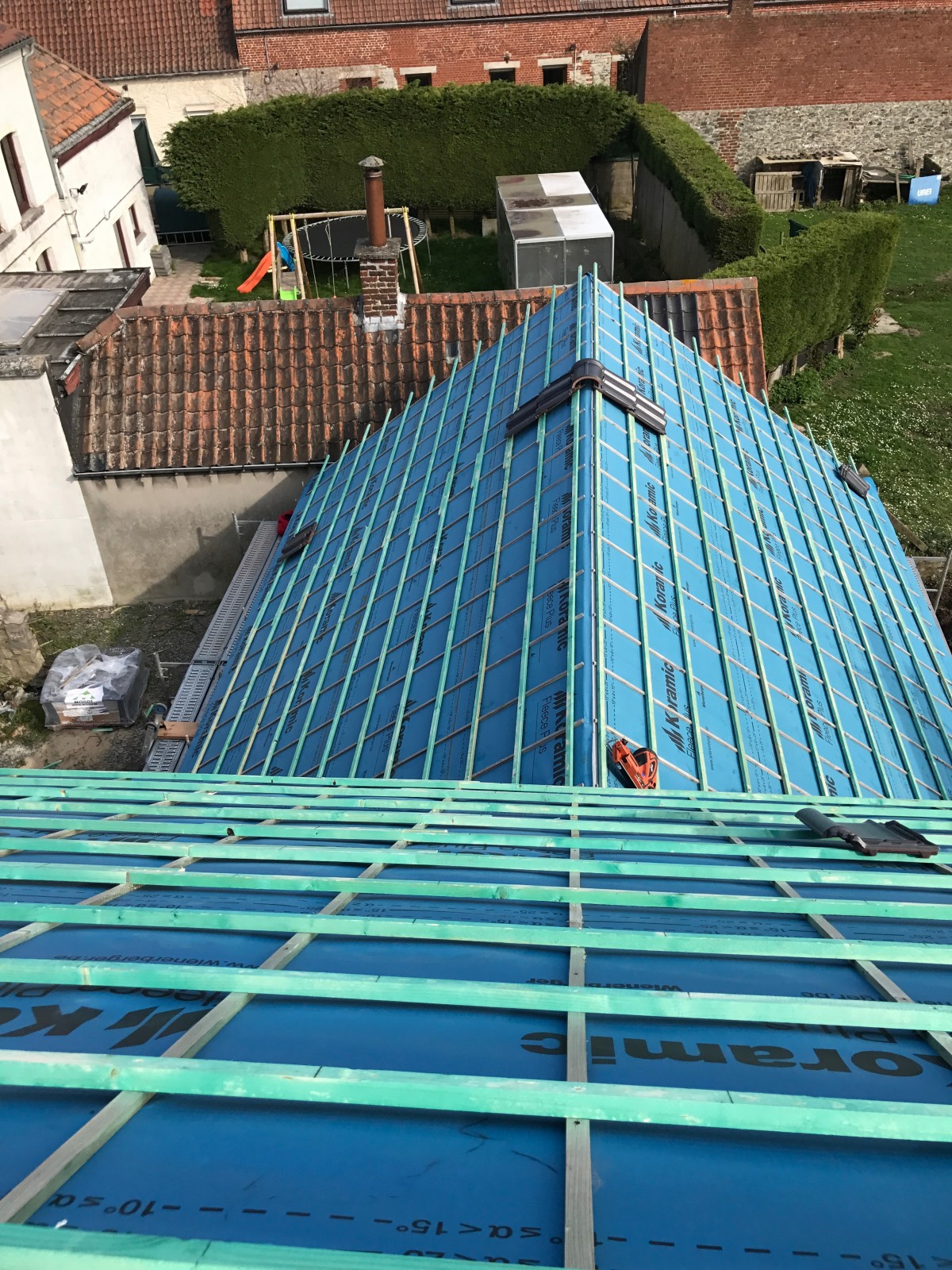 Exemples de réalisations à Tournai par Castelain Toitures