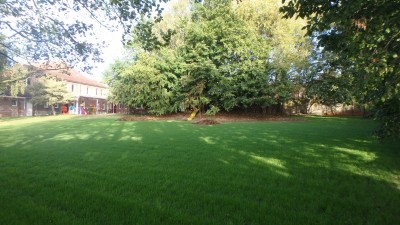 Aménagement du jardin de l'école d'Anseroeul