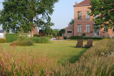 Jardin de campagne structuré