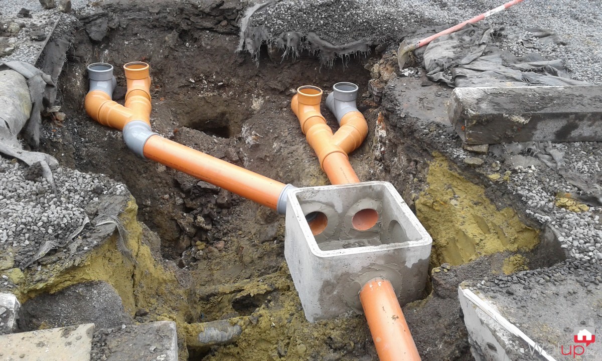 Raccordement à l'égout pour deux maisons par Van Tieghem Terrassement