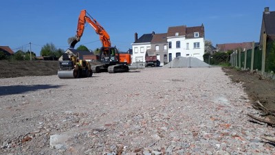 Création d'un parking provisoire