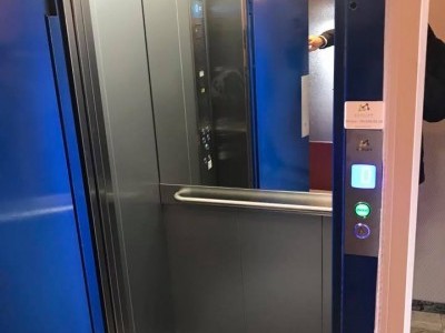 Modernisation et mise en conformité complète d'un ascenseur